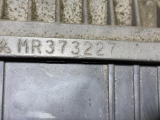 Корпус воздушного фильтра MITSUBISHI PAJERO IO H66W 4G93 MR373227 5 ракурс