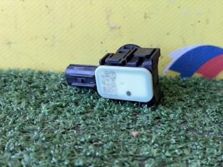 Датчик парктроника передний MAZDA DEMIO DJ5FS S5 18110856611 4 ракурс
