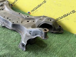 Балка под двс TOYOTA ISIS ZGM10G 2ZR-FAE 5120120362 4 ракурс