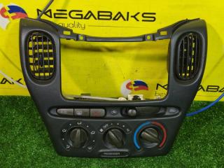 Блок управления климат-контролем TOYOTA FUNCARGO NCP20 2NZ-FE 4 ракурс