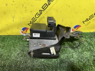 Блок abs NISSAN X-TRAIL NT30 QR20DE 47600AR005 2 ракурс Блок abs NISSAN X-TRAIL NT30 QR20DE 47600AR005 2 ракурс