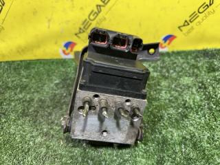 Блок abs NISSAN X-TRAIL NT30 QR20DE 47600AR005 3 ракурс Блок abs NISSAN X-TRAIL NT30 QR20DE 47600AR005 3 ракурс