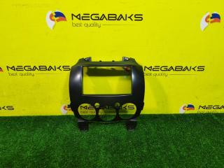 Консоль магнитофона MAZDA DEMIO DE3AS ZJ-VE D65155211 1 ракурс