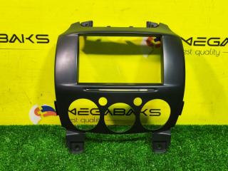 Консоль магнитофона MAZDA DEMIO DE5FS ZY-VE D07A55211 1 ракурс