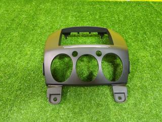 Консоль магнитофона MAZDA DEMIO DE5FS ZY-VE D07A55211 2 ракурс
