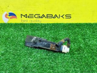Форсунка омывателя правая SUBARU LEGACY BR9 EJ253 86636AJ170 3 ракурс