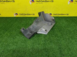 Брызговик правый передний NISSAN GLORIA HY33 VQ30DET 638504P000 4 ракурс