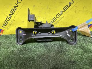 Подушка кпп NISSAN LAUREL HC35 RB20DE 1133136F00 4 ракурс