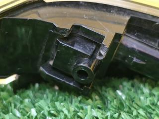 Повторитель правый TOYOTA AQUA NHP10 1NZ-FXE 52-23 3 ракурс