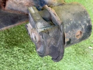 Балка подвески задняя TOYOTA ISIS ANM15 1AZ-FSE 5 ракурс