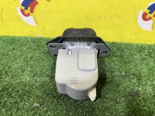 Замок 5-й двери NISSAN WINGROAD Y12 90502EN00A 3 ракурс