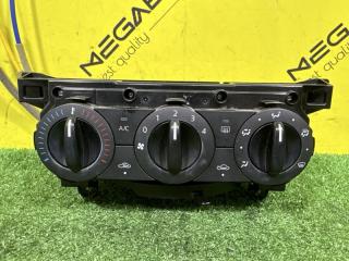 Блок управления климат-контролем MAZDA DEMIO DJ3FS P3-VPS D09W61190 2 ракурс