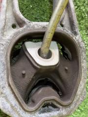 Подушка двигателя задняя TOYOTA YARIS CROSS MXPJ15 M15A-FXE 4 ракурс