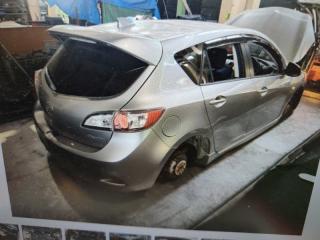 Спойлер MAZDA AXELA BL5FW ZY-VE 42F 2 ракурс