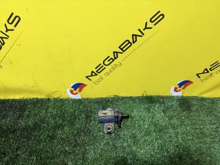 Вакуумный клапан SUBARU FORESTER SF5 EJ205 16102AA160 1 ракурс