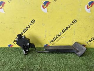 Педаль подачи топлива TOYOTA CROWN AWS210 2AR-FSE 7811030190 2 ракурс