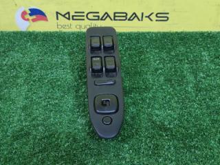 Блок упр. стеклоподьемниками правый передний MAZDA FAMILIA BHA3P B3 B01A66350D 2 ракурс