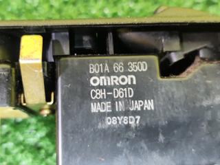 Блок упр. стеклоподьемниками правый передний MAZDA FAMILIA BHA3P B3 B01A66350D 4 ракурс