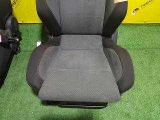 Сидение переднее SUZUKI SWIFT ZC31S M16A RECARO 4 ракурс