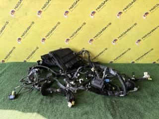 Коса под капот TOYOTA CROWN AWS210 2AR-FSE 821113FC00 1 ракурс