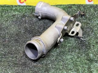 Патрубок турбины MITSUBISHI CANTER FEA 4P10 504340841 4 ракурс Патрубок турбины MITSUBISHI CANTER FEA 4P10 504340841 4 ракурс