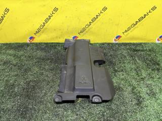Крышка двс декоративная MITSUBISHI CANTER FEA 4P10 1 ракурс