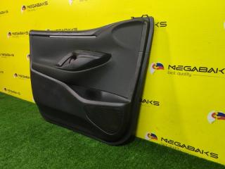 Обшивка дверей левая передняя TOYOTA YARIS MXPA10 M15A-FXE 67612X1V34 3 ракурс