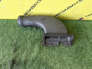 Воздухозаборник MITSUBISHI PAJERO V93W 6G72 MR431309 2 ракурс