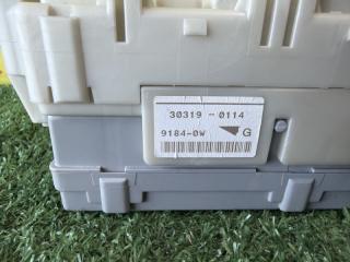 Блок предохранителей MITSUBISHI PAJERO V93W 6G72 8637A5 5 ракурс