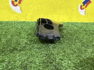 Крепление бампера правое переднее TOYOTA AQUA NHP10 5253552150 2 ракурс