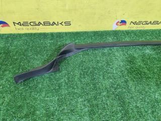 Молдинг лобового стекла правый TOYOTA CROWN AWS210 2AR-FSE 7553530261 3 ракурс