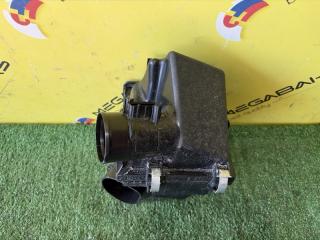 Корпус воздушного фильтра TOYOTA SIENTA MXPL10 M15A-FXE 1770015400 2 ракурс Корпус воздушного фильтра TOYOTA SIENTA MXPL10 M15A-FXE 1770015400 2 ракурс