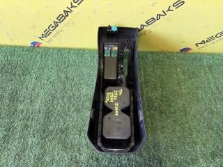 Бардачок между сиденьями SUZUKI JIMNY JB64W R06A 75851-77R0 5 ракурс
