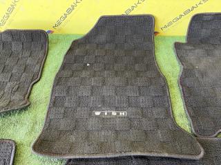 Коврики комплект TOYOTA WISH ZNE14 1ZZ-FE 3 ракурс