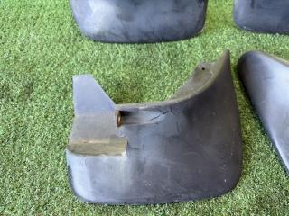 Брызговики комплект MAZDA FAMILIA BHA3P B3 5 ракурс