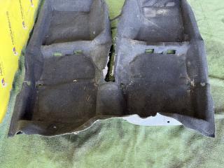 Ковер пола SUBARU FORESTER SG5 EJ205 95011SA240ML 3 ракурс