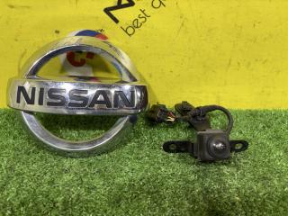 Камера переднего вида NISSAN NOTE E12 284F13VA1B 2 ракурс