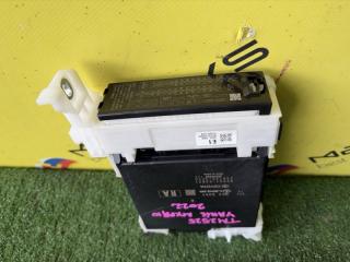 Электронный блок TOYOTA YARIS MXPA10 M15A-FXE 89221-52A31 5 ракурс
