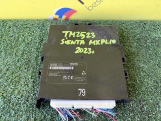 Электронный блок TOYOTA SIENTA MXPL10 M15A-FXE 8999052790 2 ракурс