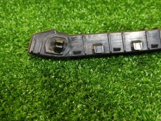 Крепление бампера правое переднее SUBARU IMPREZA GE3 EL154 57707FG002 3 ракурс