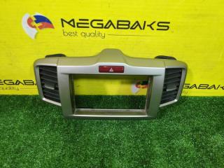 Консоль магнитофона HONDA FREED SPIKE GP3 LEA 77250SYY00 2 ракурс