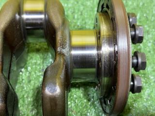 Коленвал TOYOTA ISIS ZGM15 2ZR-FAE 1340137020 3 ракурс