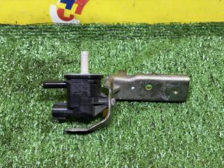 Вакуумный клапан TOYOTA ISIS ZGM15 2ZR-FAE 9091012276 2 ракурс