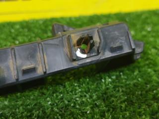 Крепление бампера правое переднее SUBARU IMPREZA GH3 EL154 NF2S9W 2 ракурс
