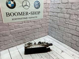 Блок клапанов пневмоподвески Mercedes-Benz S 1998-2005