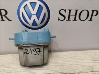Запчасть реостат печки Volkswagen Touareg 2006