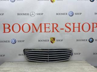 Решетка радиатора передняя Mercedes-Benz S 2002