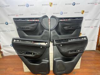 Обшивка боковой двери Volkswagen Touareg 2016