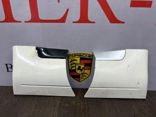 Запчасть накладка крыла Porsche Cayenne 2008