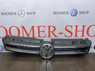 Решетка радиатора Volkswagen Touareg